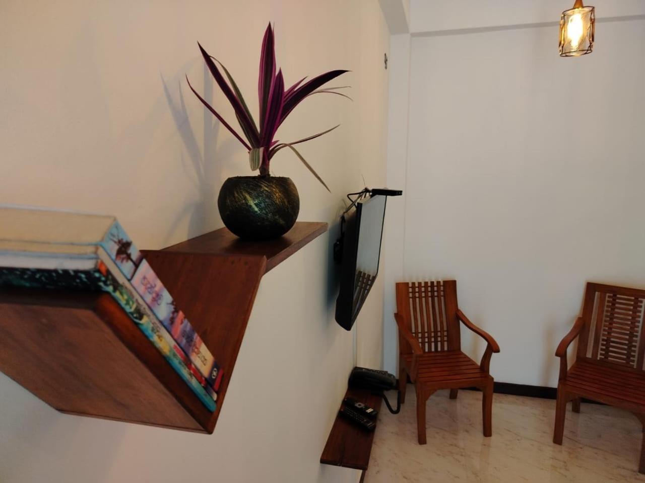 רטנאפורה Diora Hotel מראה חיצוני תמונה